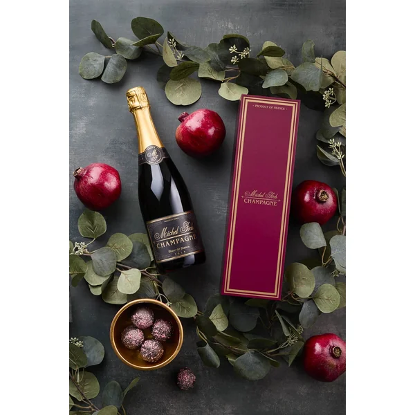 Michel Foch Blanc de Blancs 2015 with a Gift Box