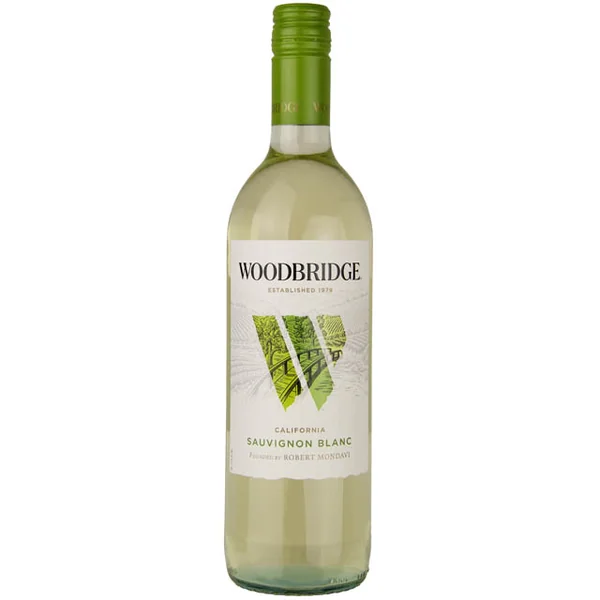 Woodbridge by Robert Mondavi Sauvignon Blanc / 750 ml